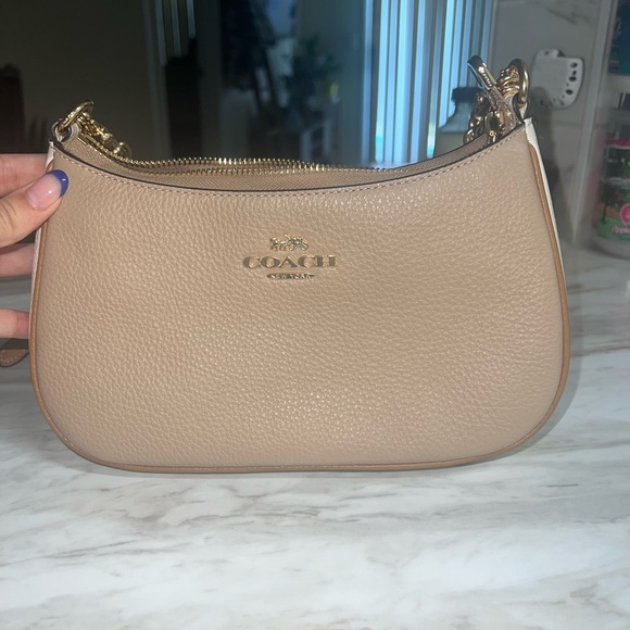 Coach handbag - Picture 1 of 3